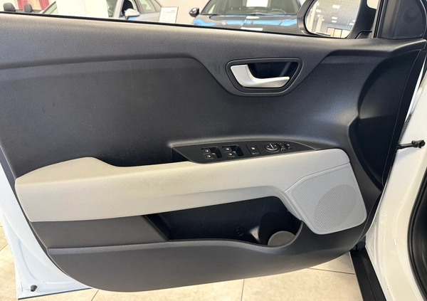 Kia Stonic cena 72900 przebieg: 27975, rok produkcji 2019 z Suwałki małe 326